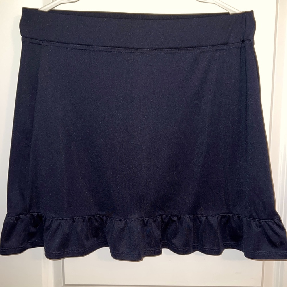 NWOT Ladies Golf Skirt